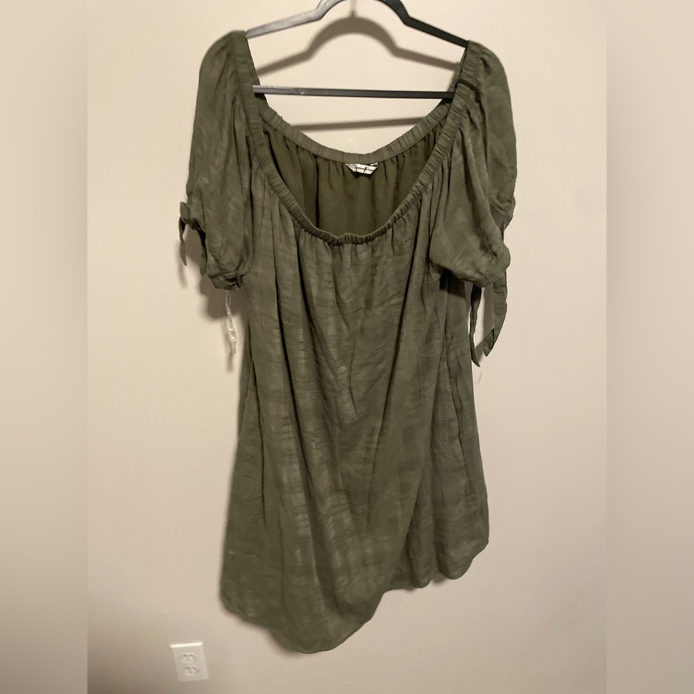 American Eagle 3x off shoulder dress